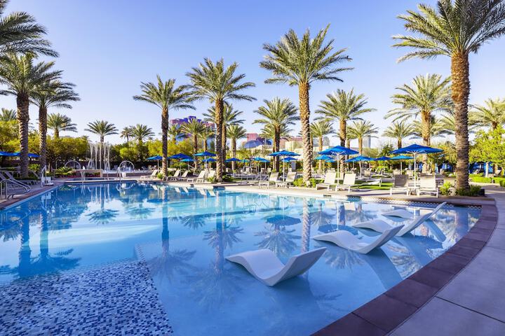 Club Wyndham Desert Blue