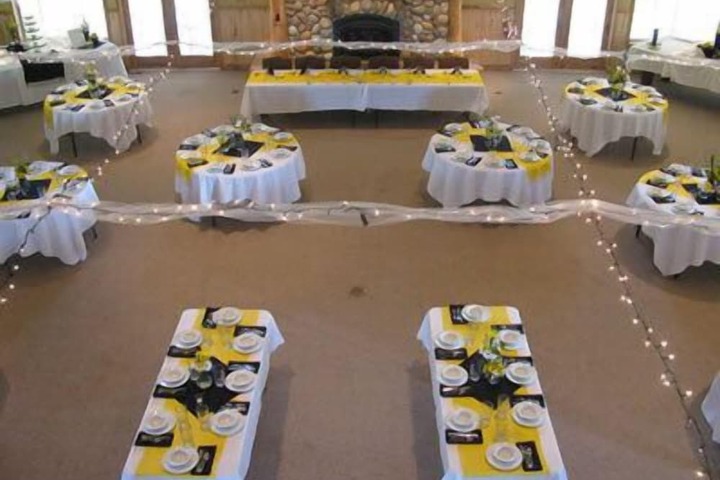 RiverStone Family Lodge