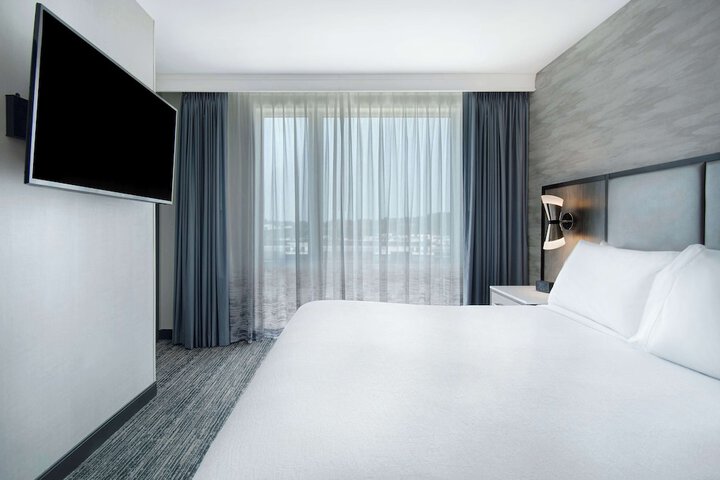 Room 31 of 63