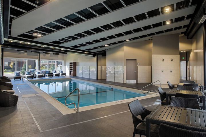 Pool 4 of 21