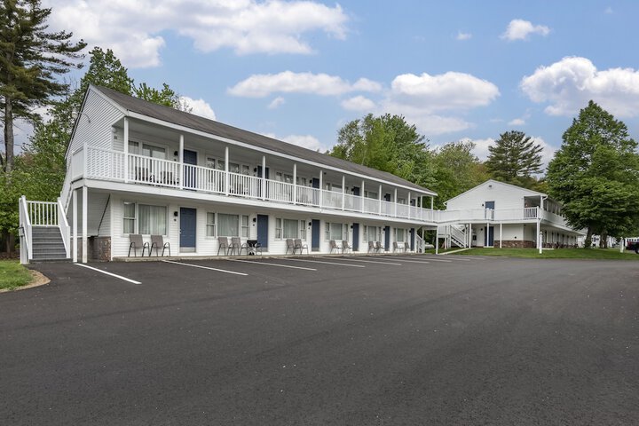 Hotel 11 of 63