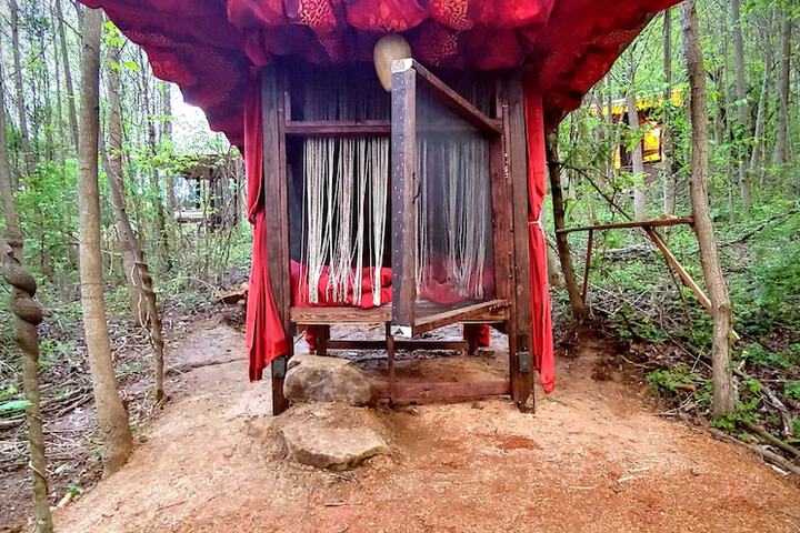 Lost River Hostel