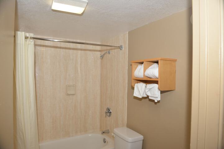 Room 19 of 21