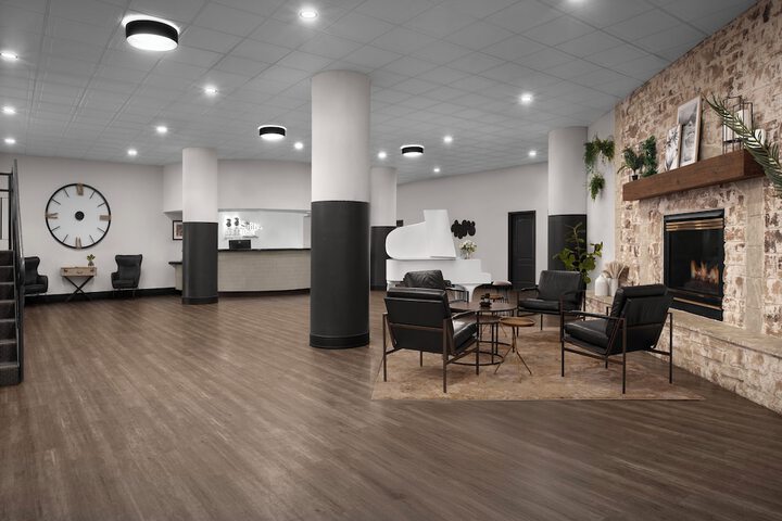 The Suites Hotel at Waterfront Plaza