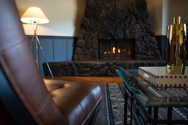 Hotel Interior 9 of 47