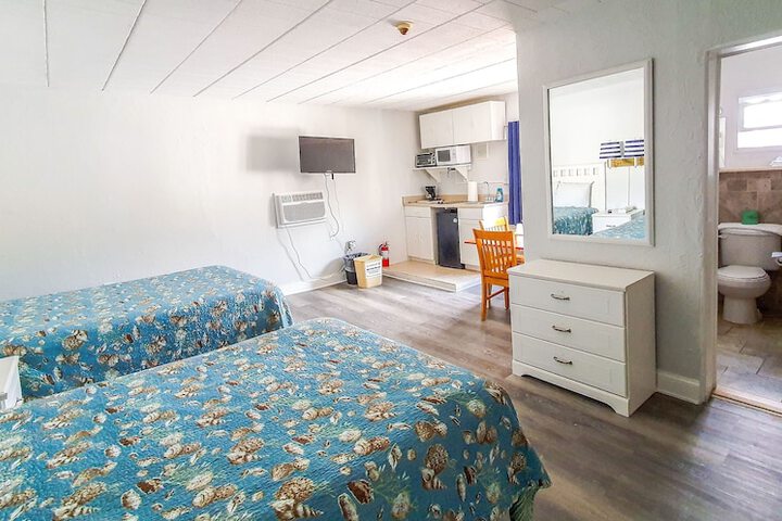 Room 16 of 56
