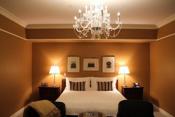 The Bruce Hotel