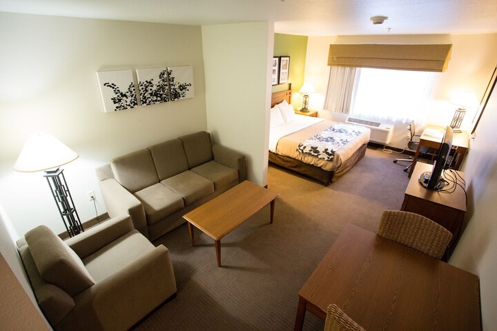 Room 26 of 51