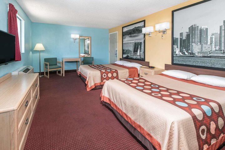 Room 23 of 30