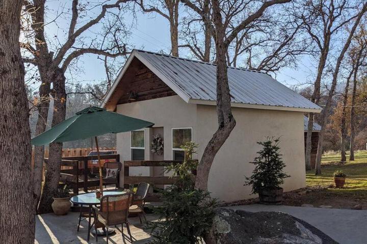 Sweet Mountain Cabin