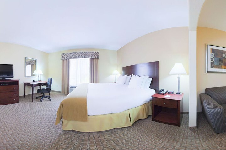 Holiday Inn Express Hotel & Suites GUYMON by IHG