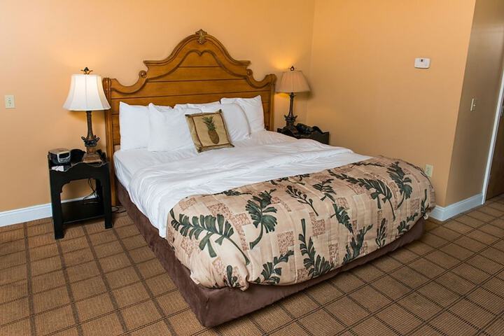 The Port Inn - Port St. Joe an Ascend Collection Hotel