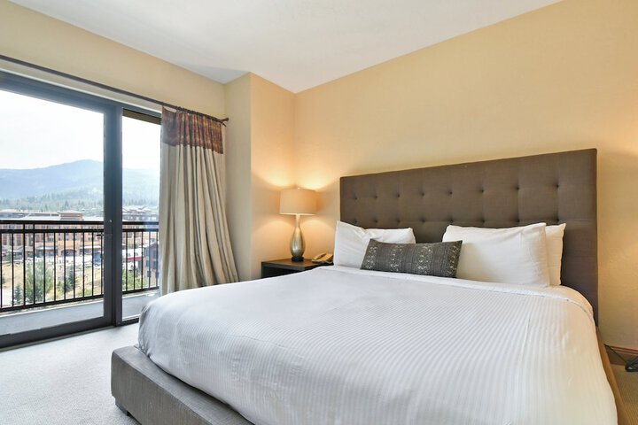 Grand Summit Hotel - Canyons Village a RockResort