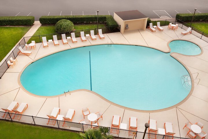 Pool 3 of 34