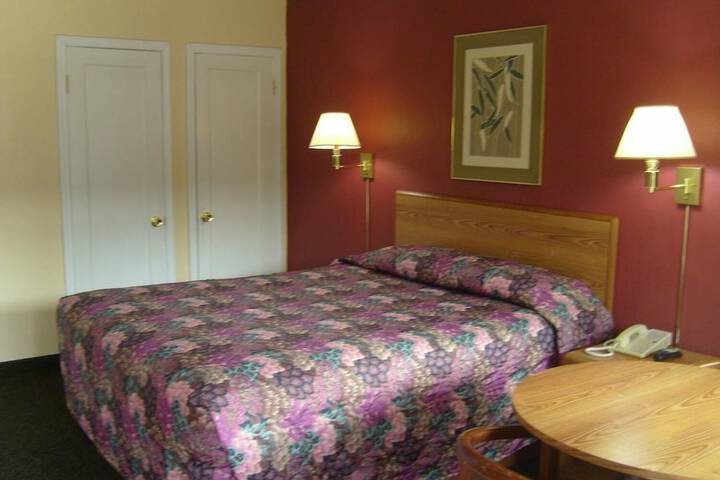 Cascade City Center Motel