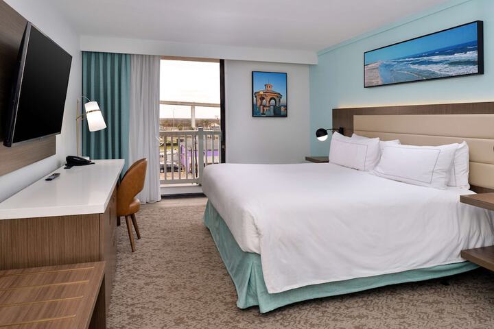 Room 20 of 25
