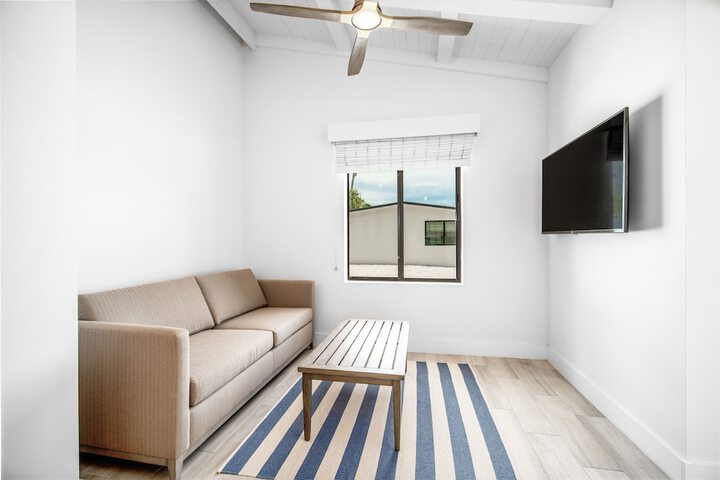 Room 62 of 108