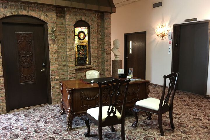 Hotel Interior 10 of 30