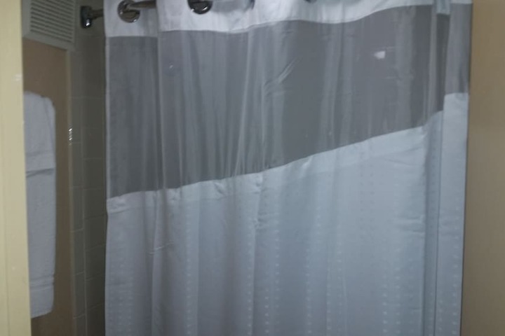 Room 19 of 41