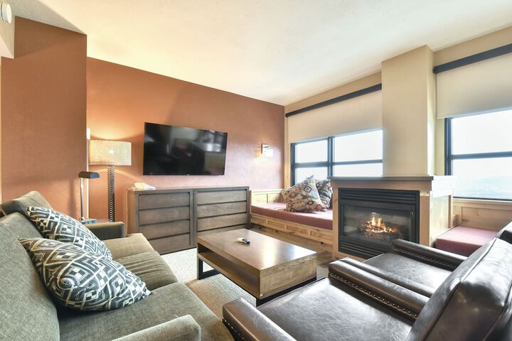 Grand Summit Hotel - Canyons Village a RockResort