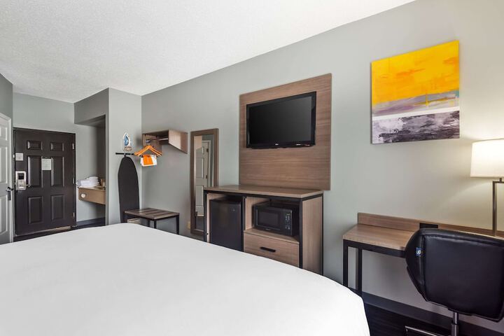 Room 36 of 54