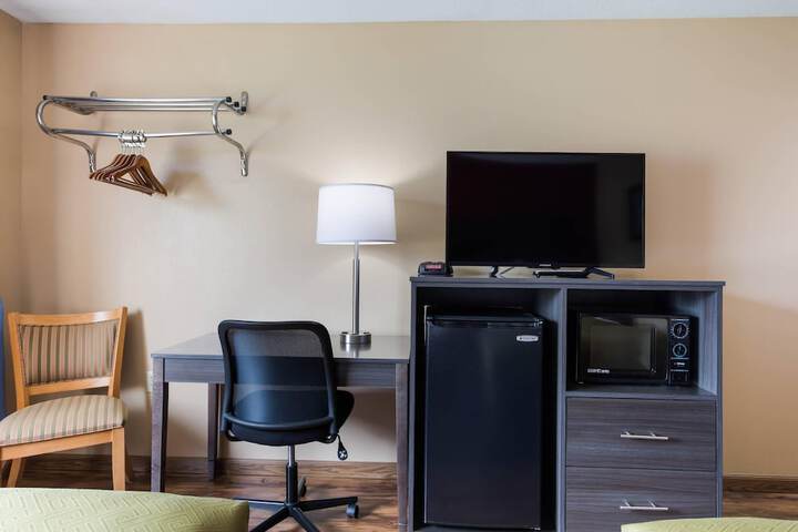 Econo Lodge Painted Post - Corning