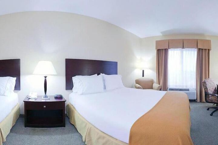 Holiday Inn Express Hotel & Suites Athens by IHG