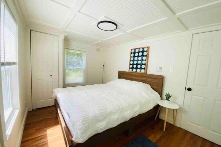 The Cabin at Benton Hollow
