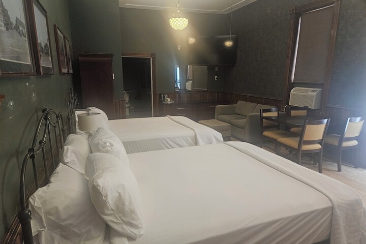 Albany Merchants Hotel