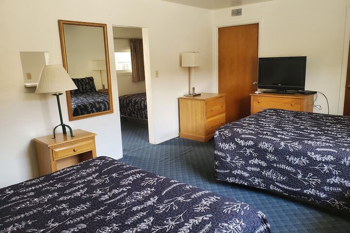 Room 21 of 37