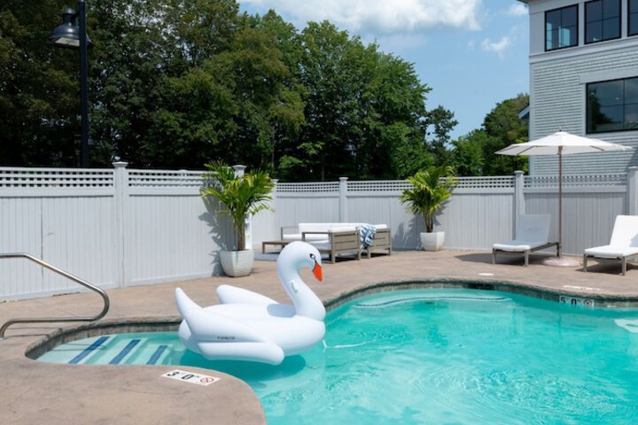 Pool 5 of 91