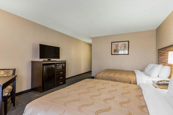 Room 8 of 30