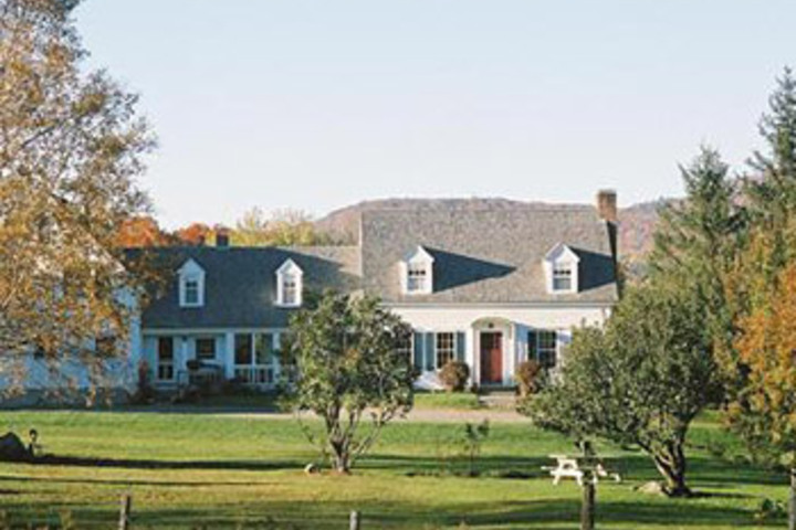 Mountain Village Farm B & B
