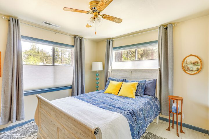 Burney Cottage w / Game Room: Walk to Town!
