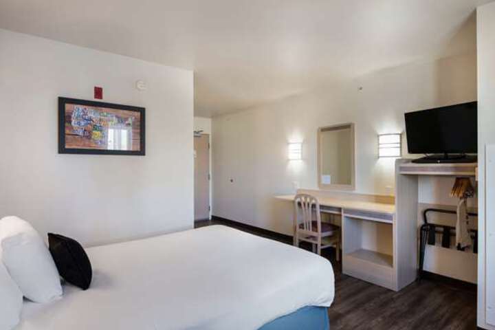 Room 78 of 112