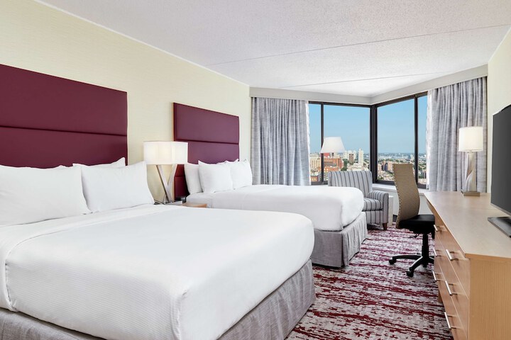 DoubleTree by Hilton Philadelphia Center City