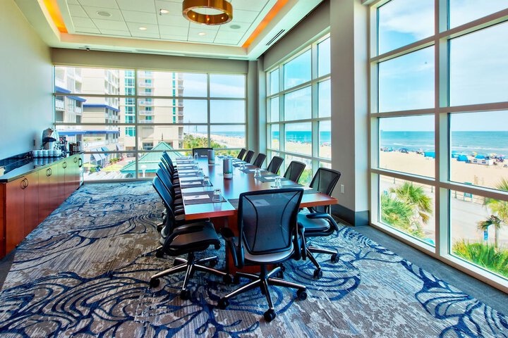 Hilton Garden Inn Virginia Beach Oceanfront
