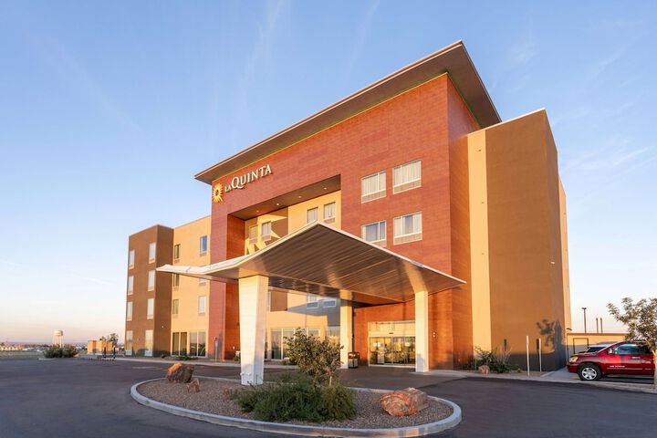 Hotel 4 of 46