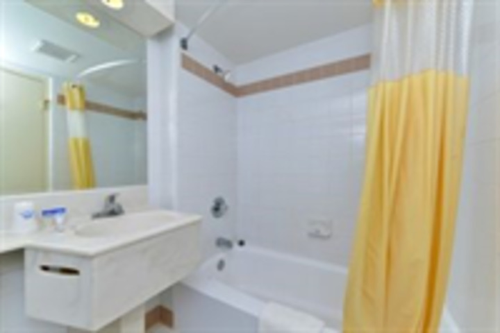 AMERICAS BEST VALUE INN & SUITES