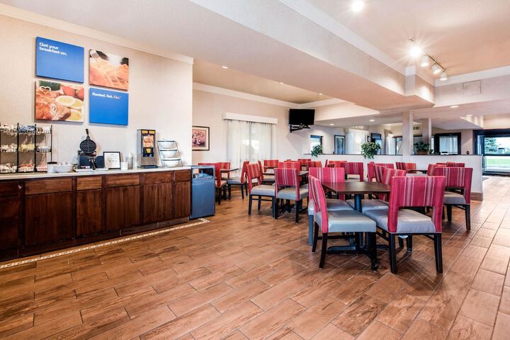 Comfort Inn & Suites Streetsboro - Kent