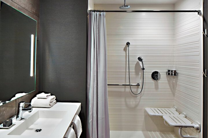 Room 21 of 55