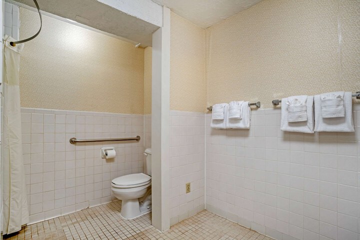 Room 25 of 50