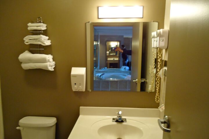 Room 60 of 64