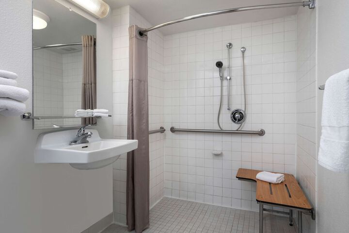 Room 46 of 50