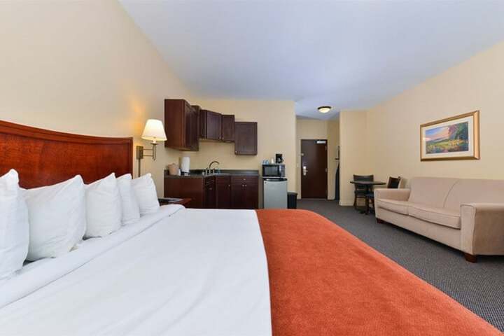 Room 12 of 39