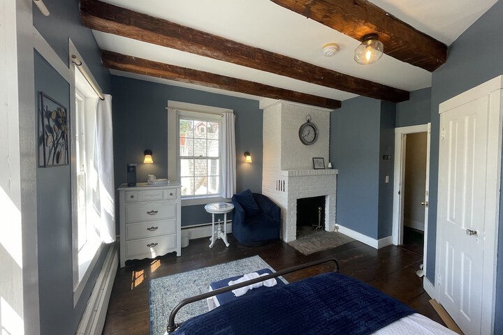 Stone Hearth Inn and Eatery