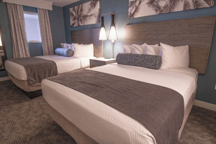 Room 93 of 129
