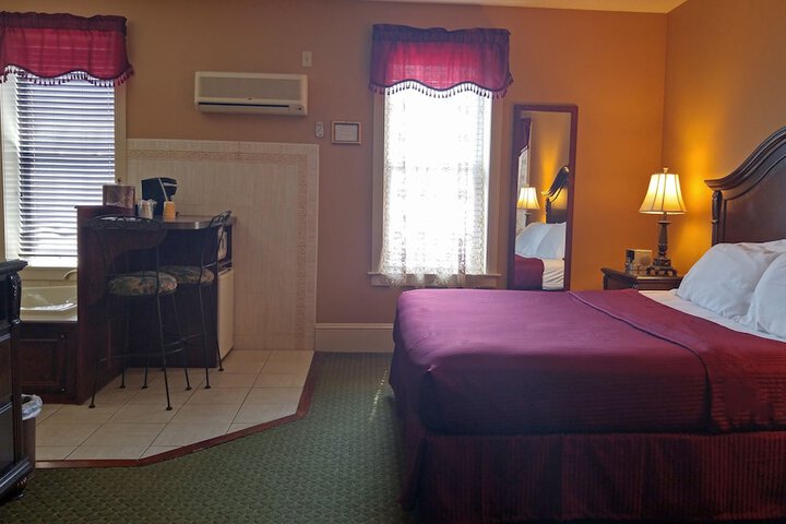 Room 18 of 35