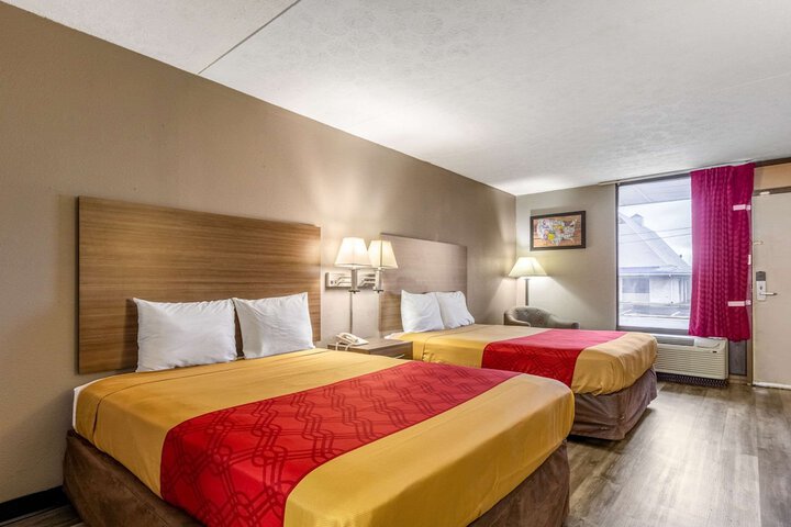 Econo Lodge Seymour