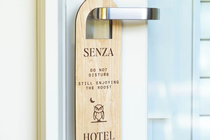 SENZA Hotel
